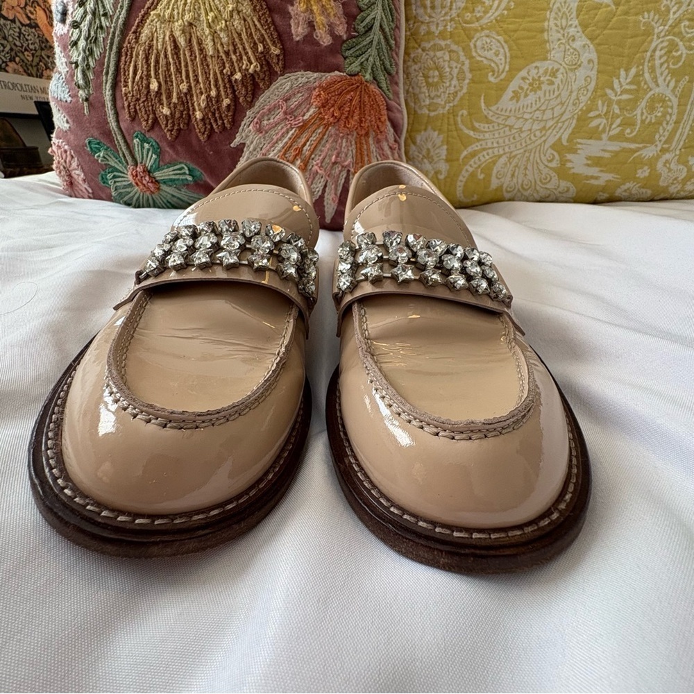 AGL Italian Lola Strass Mixed Crystal Loafers Size 39 Rhinestone Trim Beige Nude - Picture 10 of 13
